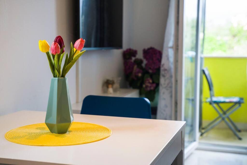 Apartman Nane Solin Exterior foto