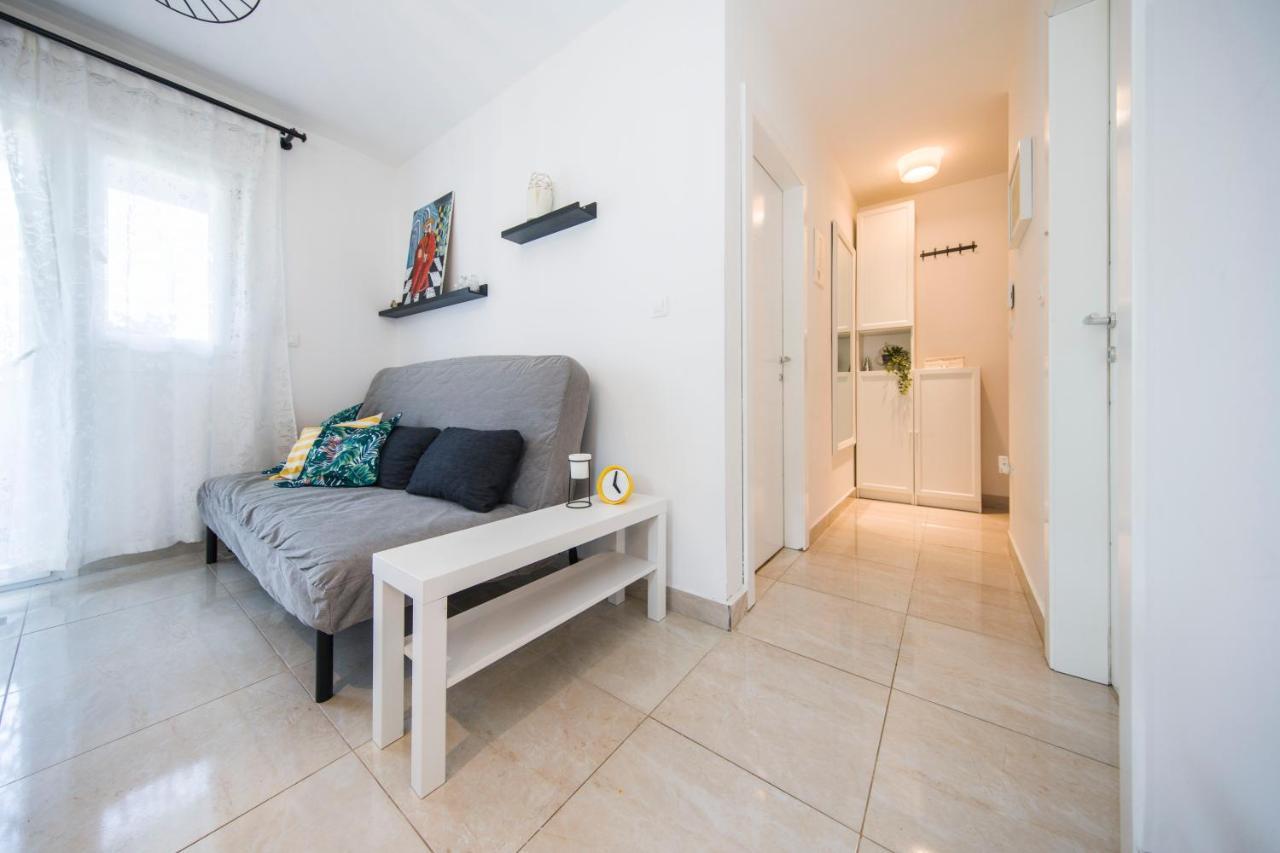 Apartman Nane Solin Exterior foto